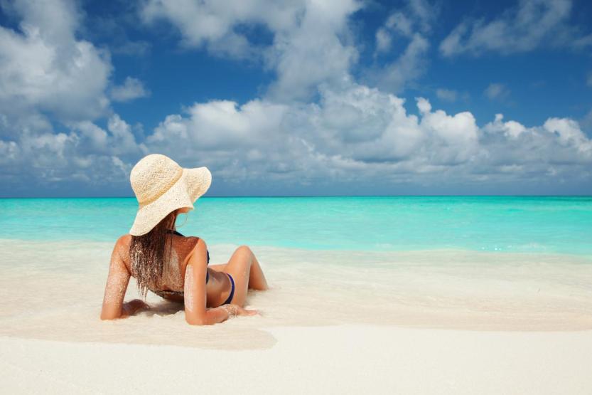 dolphin-push-pull-and-swim-with-7-mile-beach-grand-cayman-cayman-islands-6